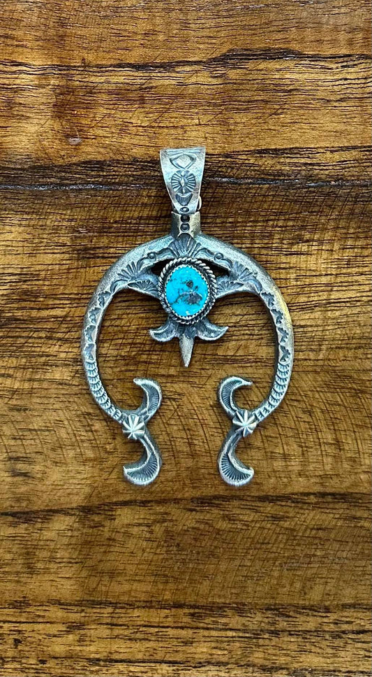 Kingman Naja Pendant