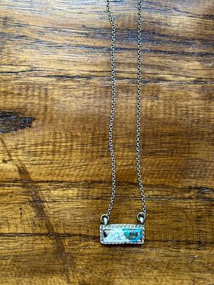 White Buffalo & Kingman Mix Bar Necklace small